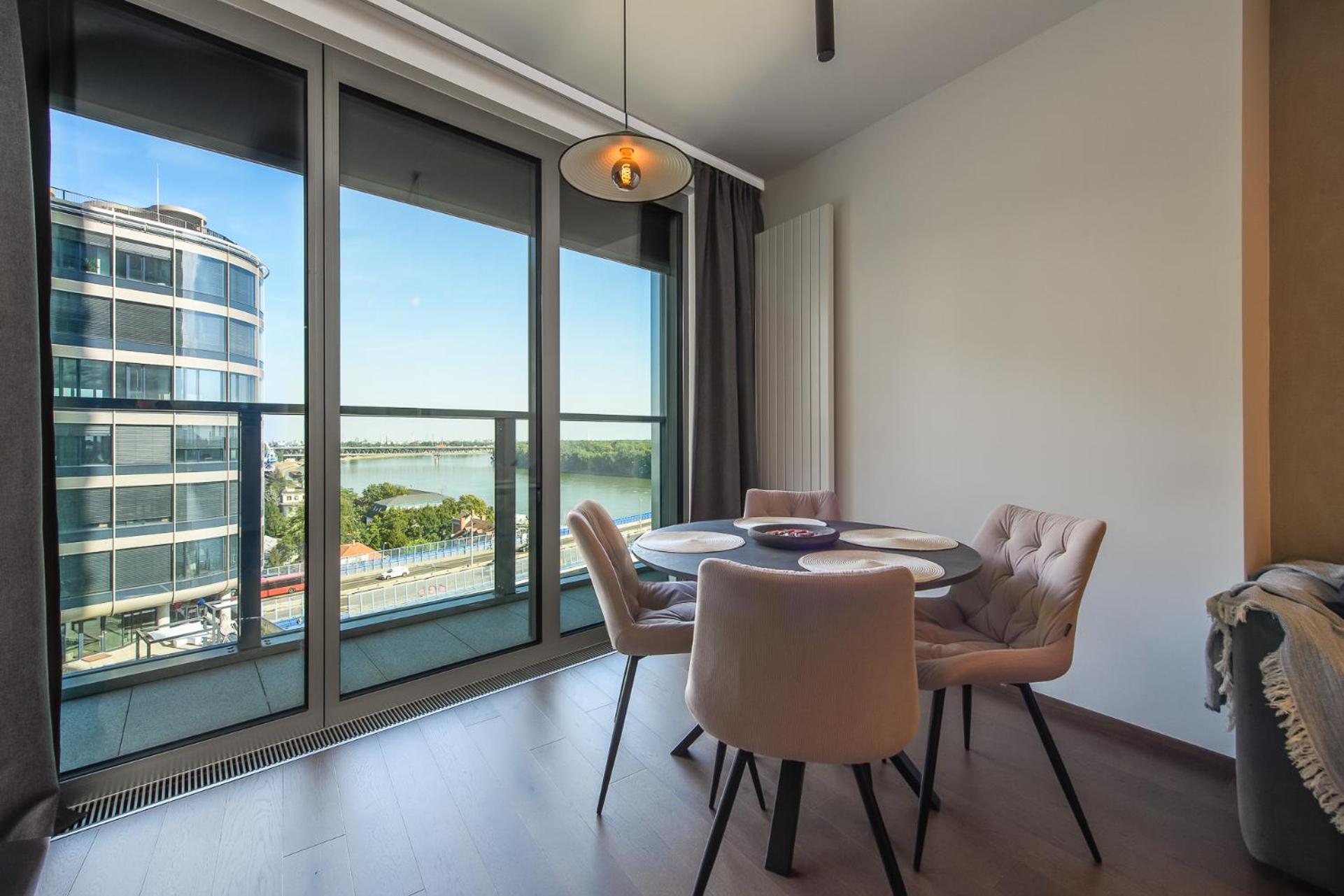 Nikas Eurovea Apartments - Free Parking Bratislava Ngoại thất bức ảnh